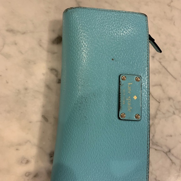 Kate spade wallet turquoise color (Tiffany blue) - Picture 1 of 8